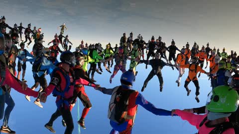 Vertical World Record 2022 Head Down 170-way attempt @ Skydive Chicago