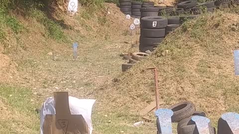 Glock 17 Shooting at 100 Meters