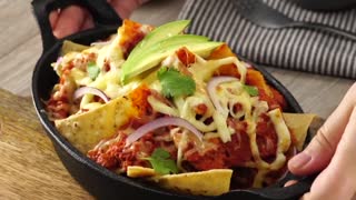 Chilaquiles Enchorizados