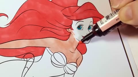 Colorindo Princesa Ariel Disney