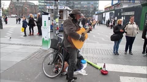 American Street Musician - Pedestrian Street - Copenhagen, Denmark