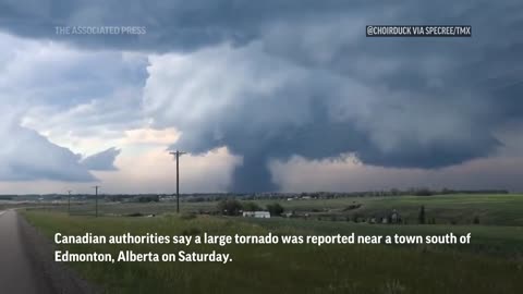 Tornado wrecks homes in Canada's Alberta Province