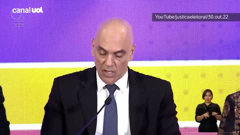 Alexandre de Moraes conversou com Lula e Bolsonaro após resultado das eleições