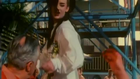 Culture Club - Do You Really Want To Hurt Me