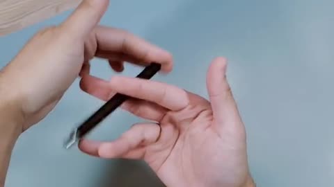 Learn the East Sonic pen spinning trick!