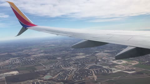 Southwest Airlines Christmas 2021 Take Off and Landing (San Jose to Dallas Love Field)