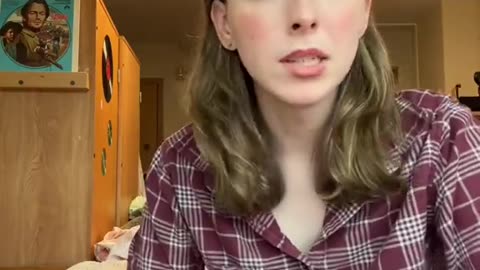 17 Year Old Mentally Ill Female Pretending She Is Male