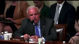 Congressman Stunned After FBI Director REFUSES to Call Fentanyl-Smuggling Cartels Terrorists