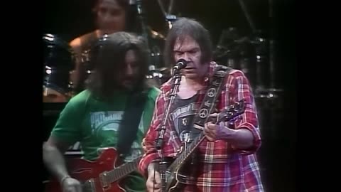 Cinnamon Girl - Neil Young with Crazy Horse