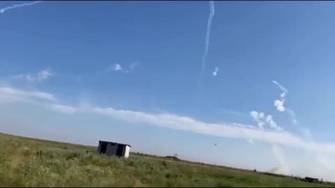 Lucky Escape - local filming both Russian air defence and a 'Storm Shadow'.
