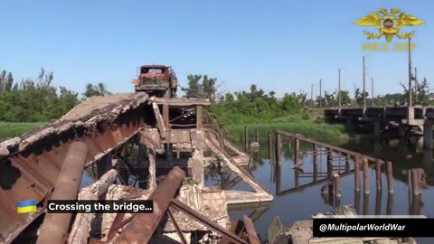 Extraction of a drowned ukrainian BTR-4 in Mariupol | Ukraine - May 2022