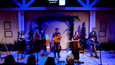 2020 Christmas Show - The Petersens (LIVE)