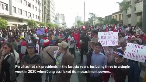 Violence erupts in deadly protests in Peru