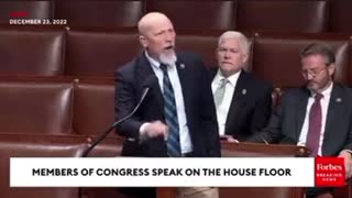 Chip Roy just torched Democrats and Republicans over the omnibus spending bill 🔥🔥