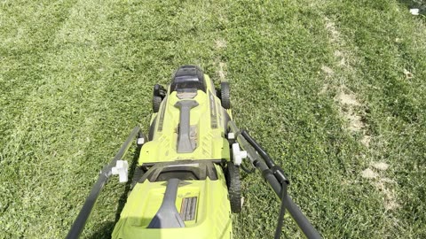 Using RYOBI battery powered 18 volt lawn mower