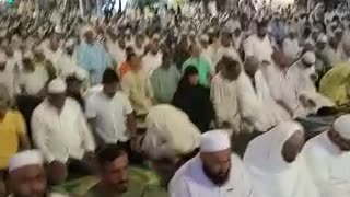 Pray in makkah