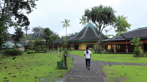 KUALA KENCANA TIMIKA - KOTA INDAH BERGAYA EROPA DI TENGAH HUTAN