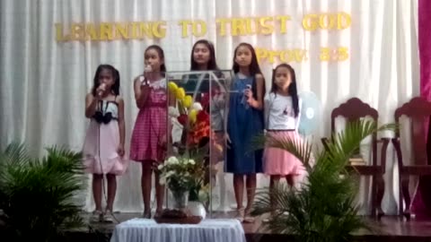 Kids singing for Christ