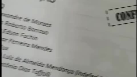 Rumor | Bolsonaro “Tropical Trump” signs documents calling for 9 judges to be arrested.