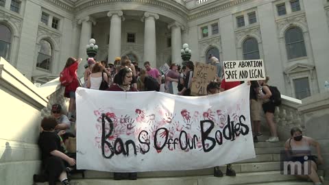 Madison East High School Students Hold Abortion Rally at Capitol