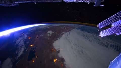 All Alone in the Night - Time-lapse footage of the Earth as seen from the ISS