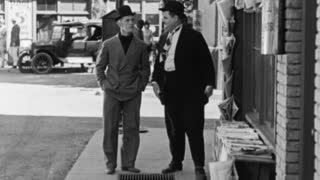 Battle of the Century - Laurel & Hardy
