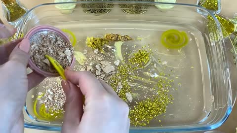GOLD SLIME | Mixing makeup and glitter into Clear Slime | Satisfying Slime Videos