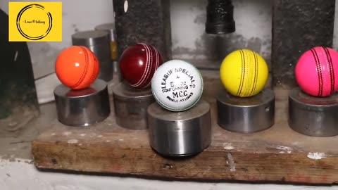 How To make Cricket Hardball