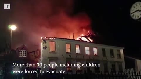 A 400-year-old hotel burned down in the UK. In recent months, Ukrainian refugees have been housed at the Angel Inn