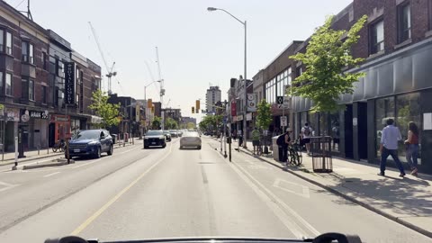 Driving in Toronto - Bloor Street West