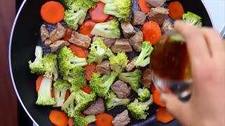 Healthy Beef and Broccoli Carrots Stir Fry