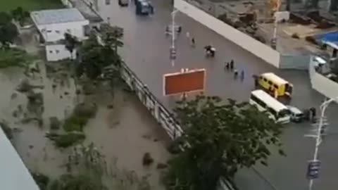 Raging flood waters in Democratic Republic of the Congo