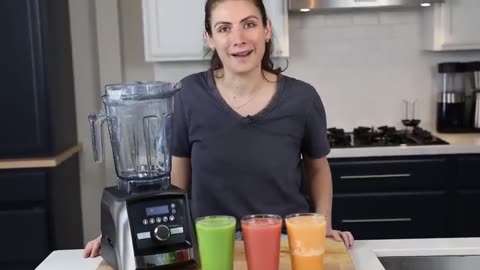 3 Incredibly Unique Vitamix Juice Recipes! 31:57