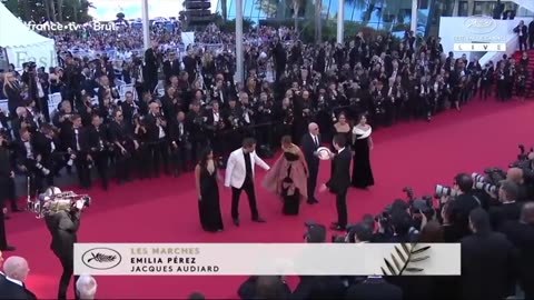 Selena Gomez,Zoe Saldana,Salma Hayek,Eva Longoria _ Carla Bruni At Cannes Film Festival 2024
