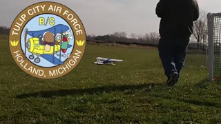 E-flite Valiant 1.3m