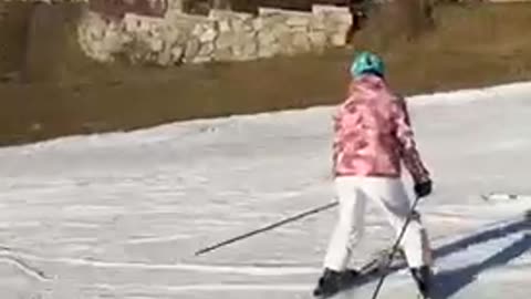 Sister Tries Skiing