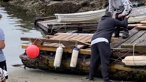 Family Rescues Trapped Seal