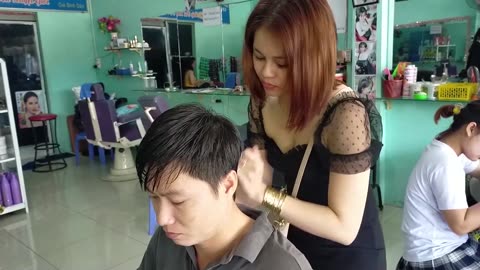 So Beautiful Girl in Vietnam Babershop - Best Skill Massage and Shampoo