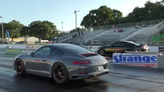 Porsche 911 Turbo vs VMP S550 Mustang GT