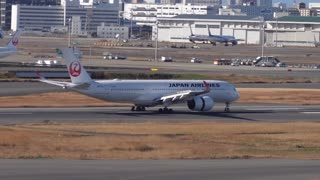 Airbus A350-900 Landing in Tokyo | Japan Airlines | Sapporo to Tokyo