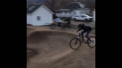 Crashes MTB Compilation