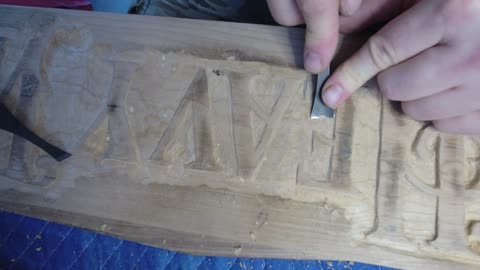 Hand Carveing Some Wood NR2