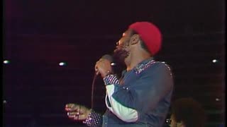 Marvin Gaye - What's Going On = Live Music Video Midnight Special 1977