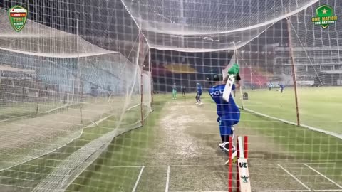 Follow Shaheen Afridi batting in the nets | PCB | MA2L