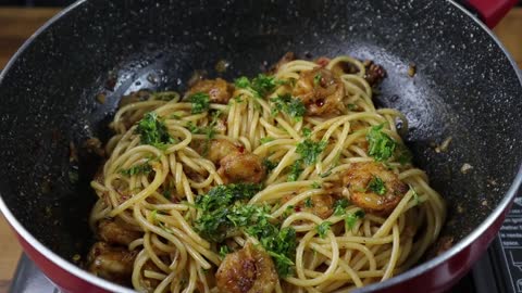 Spicy Butter Garlic Shrimp Pasta Recipe _ Prawn Pasta