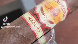 LaAurora Maduro