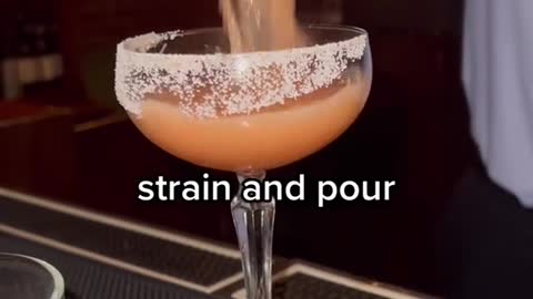 Comment below what cocktail you think this is 😱 #viral #cocktails #mocktails #martini