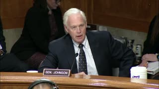 Ron Johnson hammering FBI's Chris Wray over FBI election interference