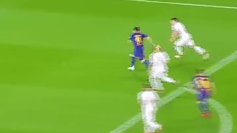 Messi 300 IQ Passes