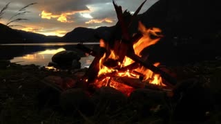 Beautiful Jazz Music with Relaxing Campfire. 6/8